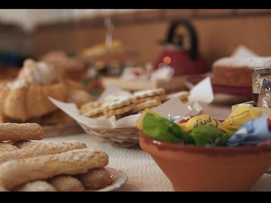 B&B Ziu Anacletu Villaputzu Buitenkant foto