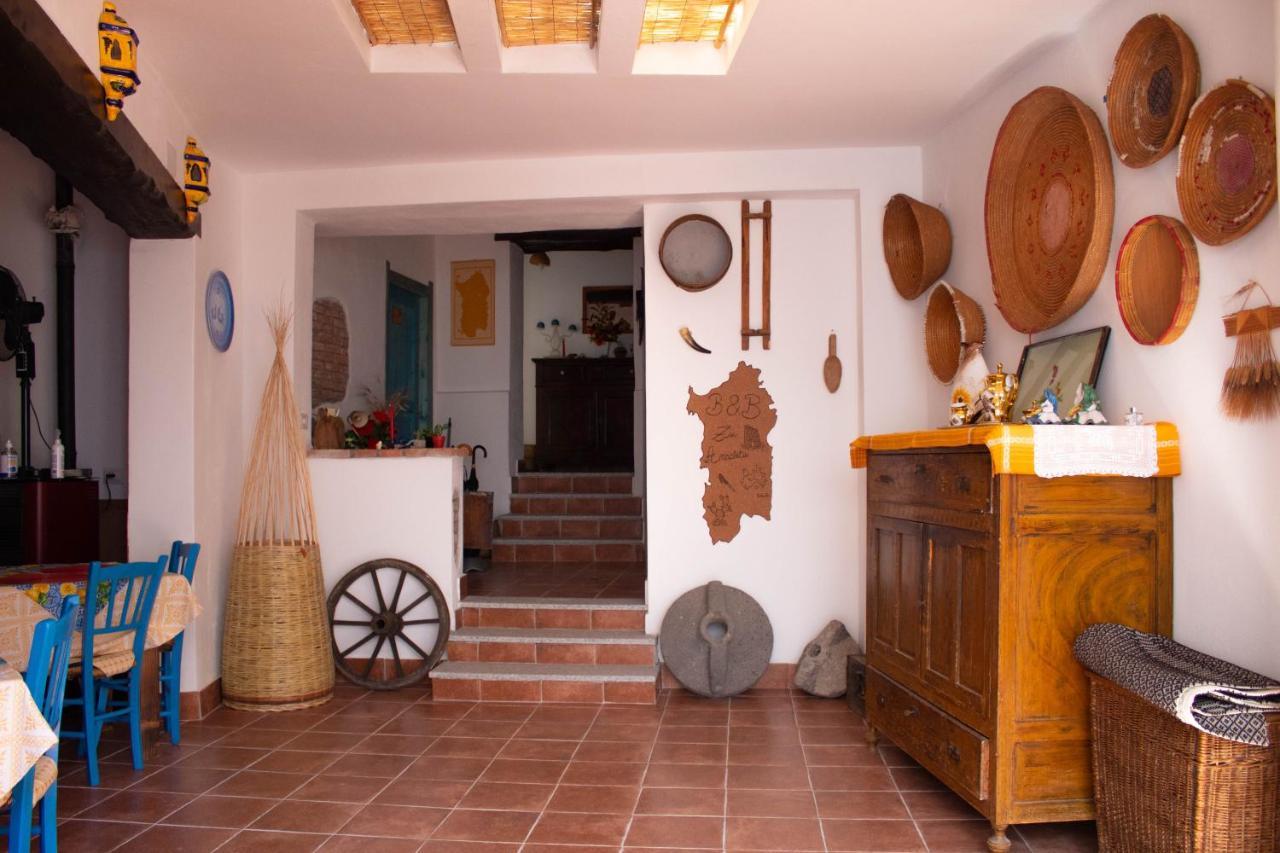 B&B Ziu Anacletu Villaputzu Buitenkant foto