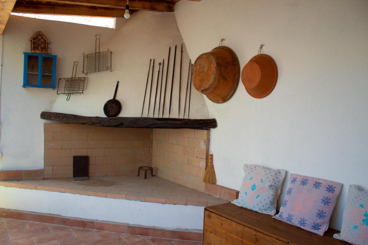 B&B Ziu Anacletu Villaputzu Buitenkant foto