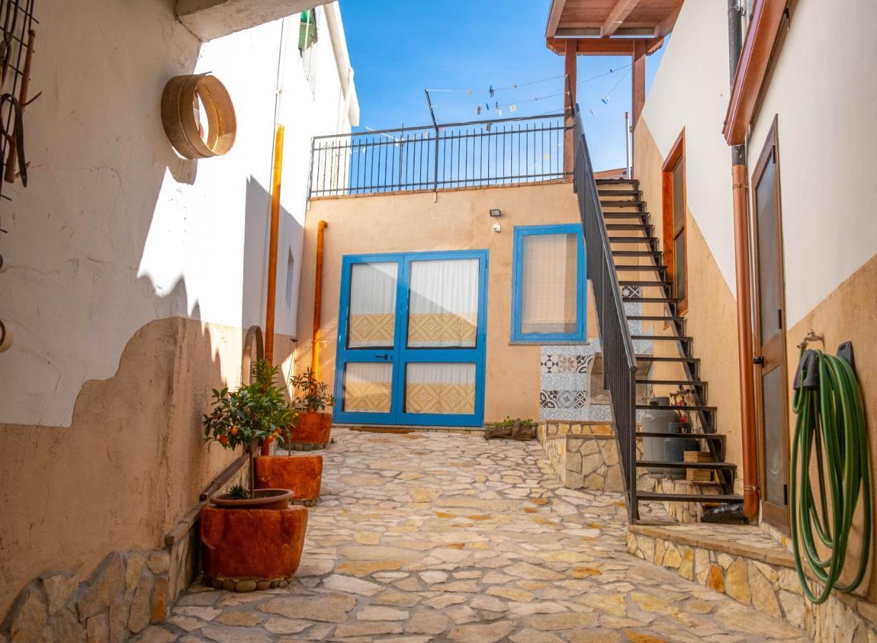 B&B Ziu Anacletu Villaputzu Buitenkant foto